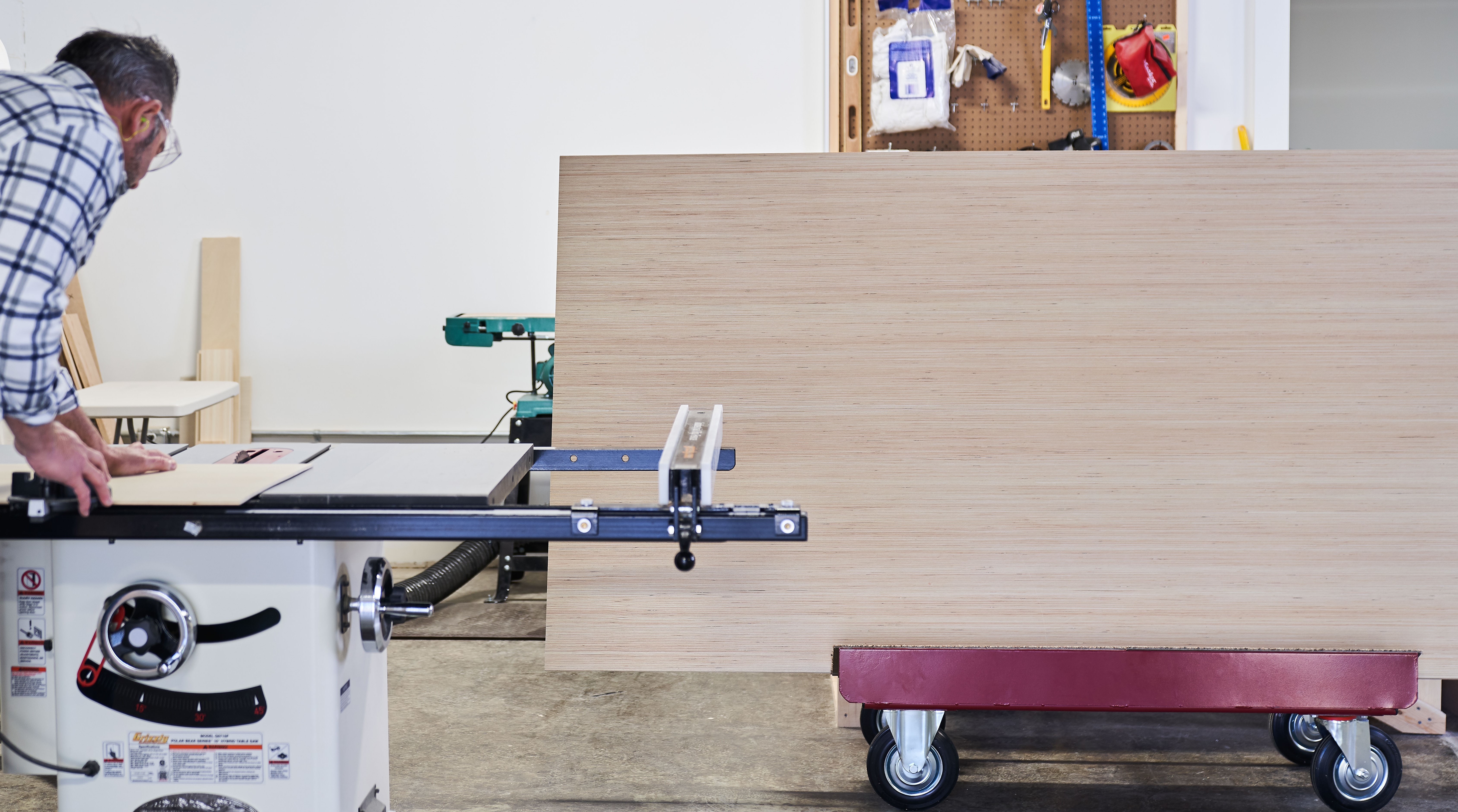 123Meranti Plywood vs. RevolutionPly ®